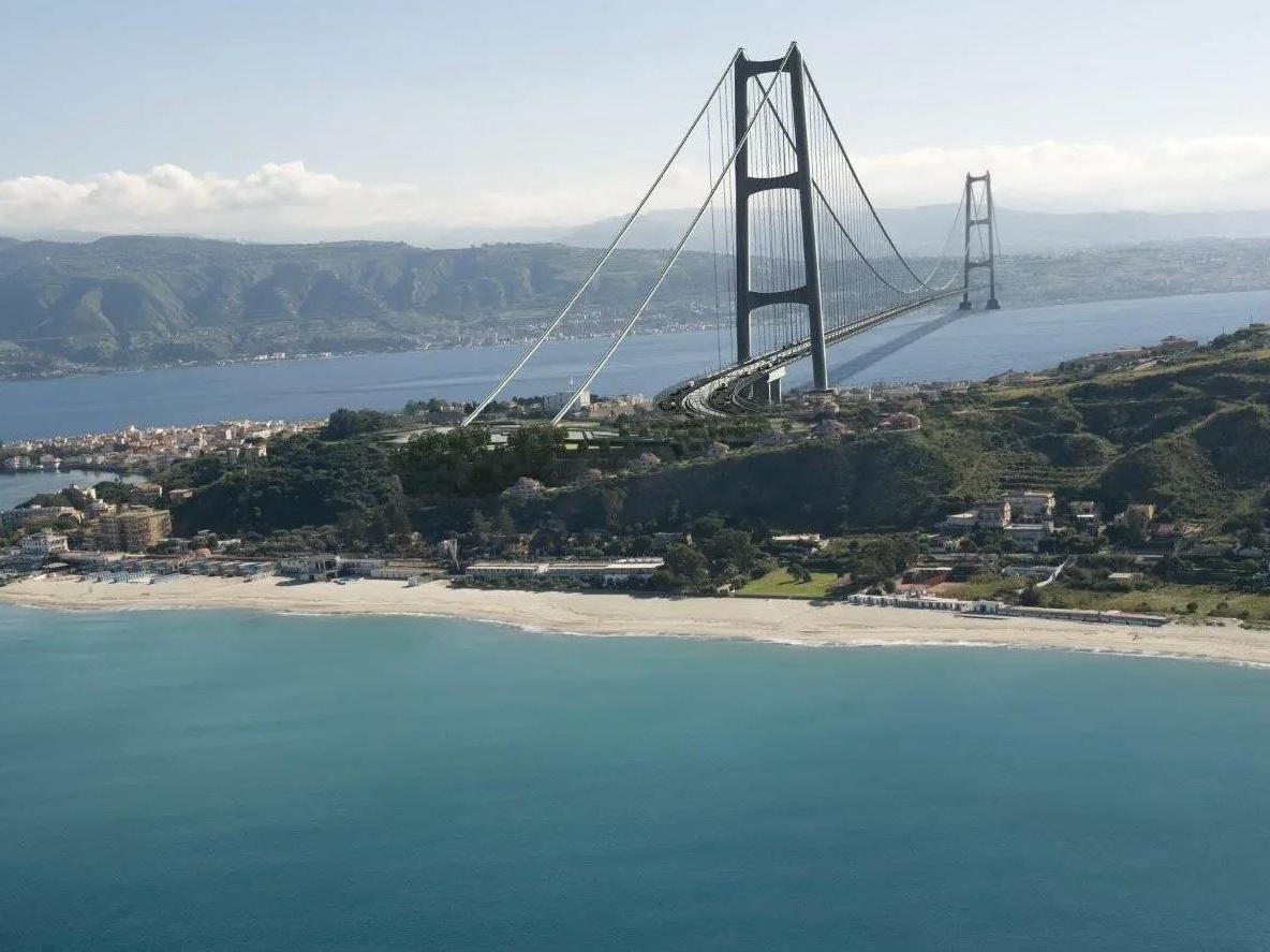 Ponte sullo Stretto, il no corale degli ambientalisti: opera inutile e dai costi enormi
