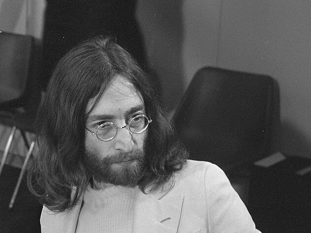 Musica: a 85 anni dalla nascita, una moneta celebrerà John Lennon