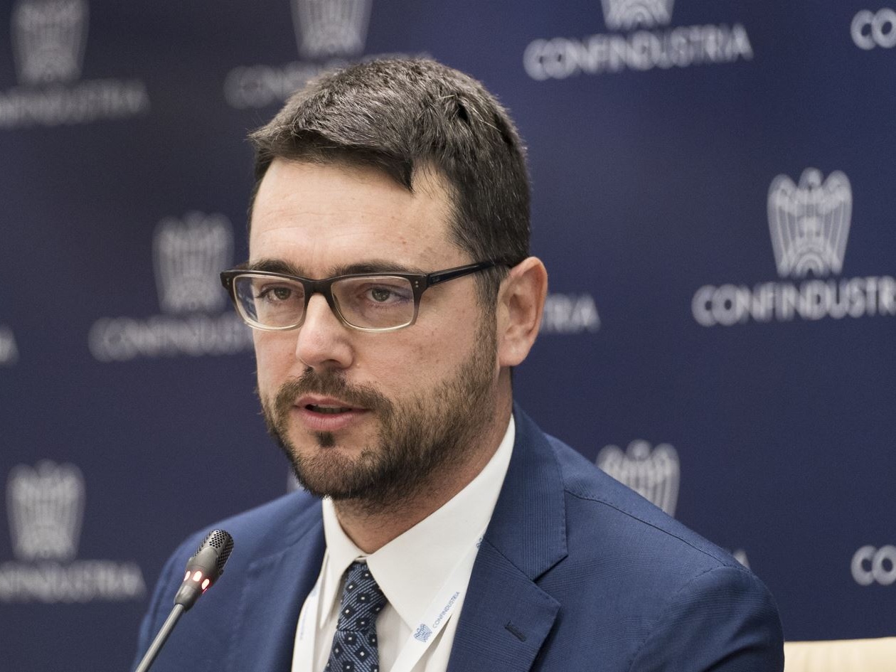 Il mercato della Contract Logistics vale 117,8 mld di euro, +1,7%