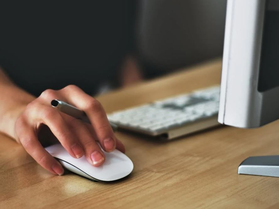 Lavoro, Istat: in ottobre più occupati e inattivi, cala il numero dei disoccupati