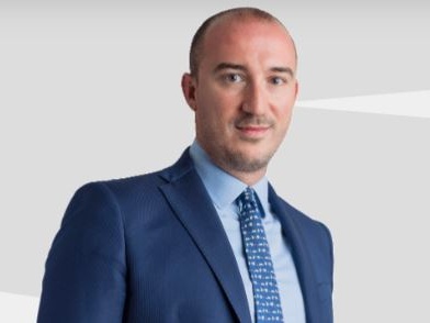 “Passaggio di testimone” tra politica, dati macroeconomici, risultati aziendali e Banche Centrali