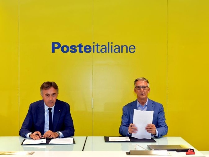 La flotta di Poste Italiane viaggerà con i biocarburanti di Enilive