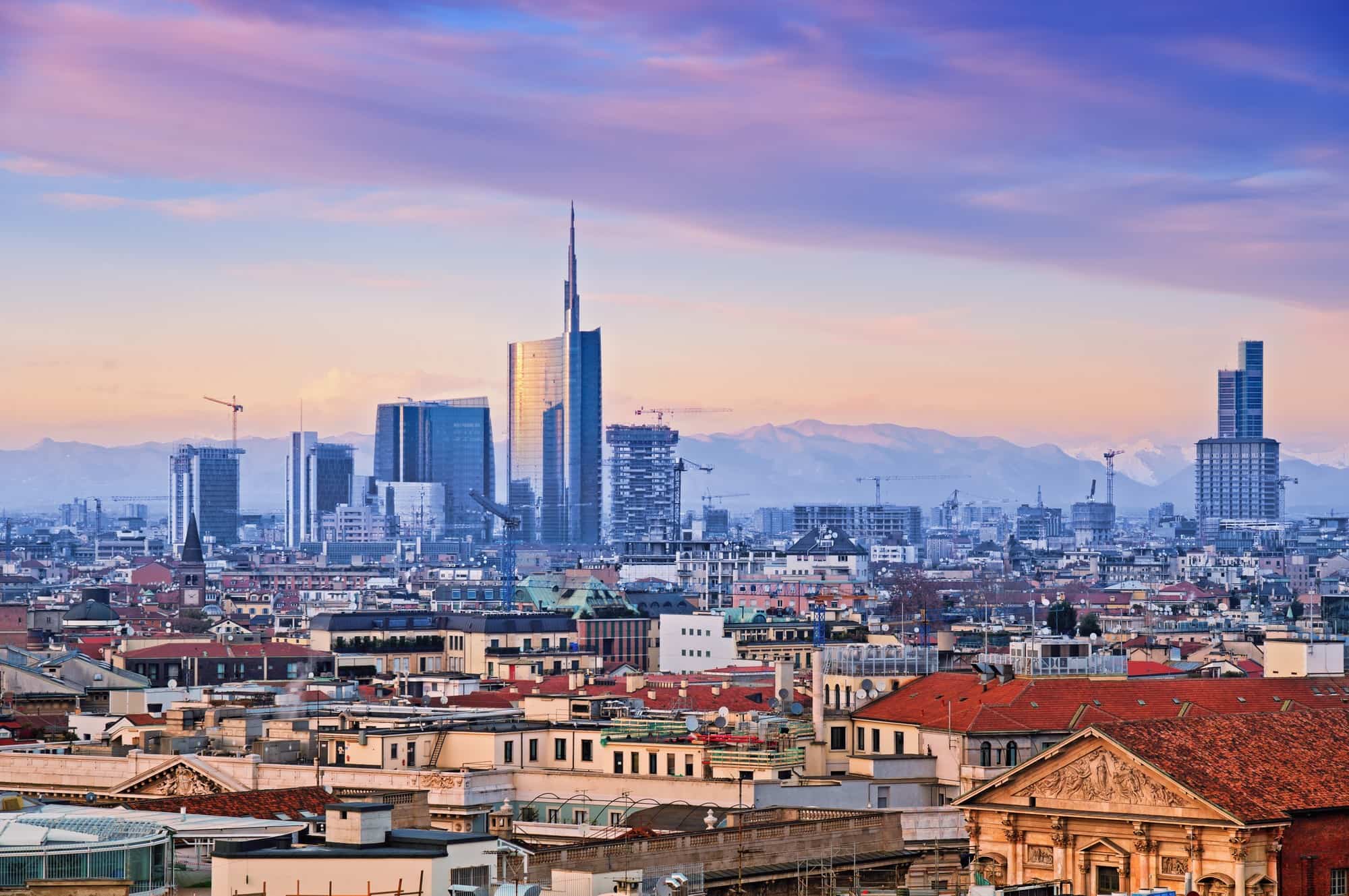 Milano capitale dei contribuenti più tartassati e più ricchi d’Italia