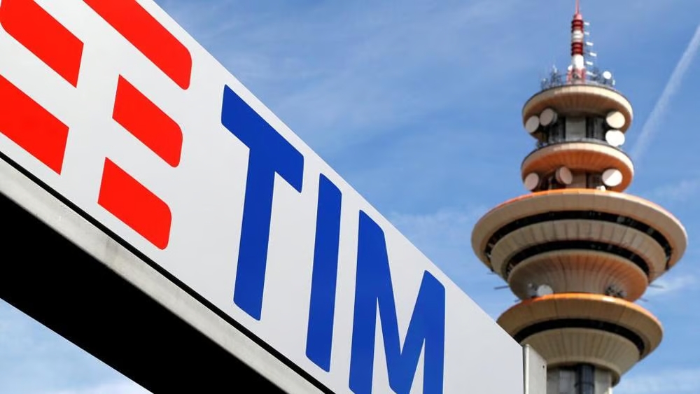 Tim inciampa improvvisamente in Borsa, la Cassazione riapre il caso sul rimborso da un miliardo di euro