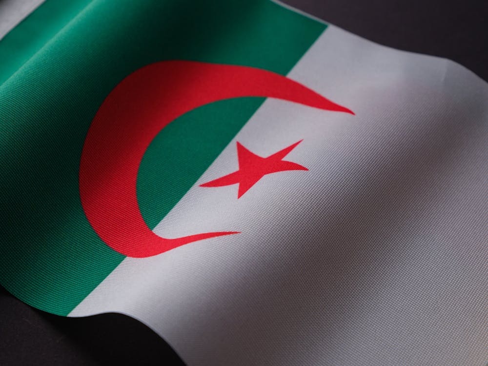 Algeria: il presidente Tabboune grazia migliaia di detenuti e annuncia per altri misure di pacificazione