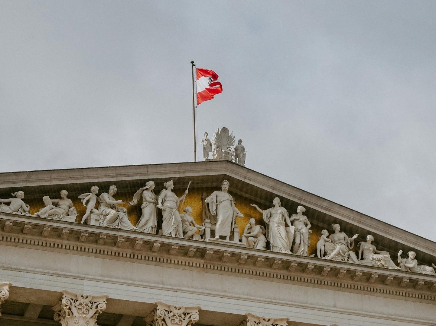 Austria felix'' ormai un ricordo, il nuovo governo annuncia l'austerità