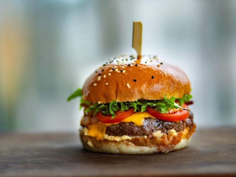 Usa: BurgerFi presenta istanza di fallimento