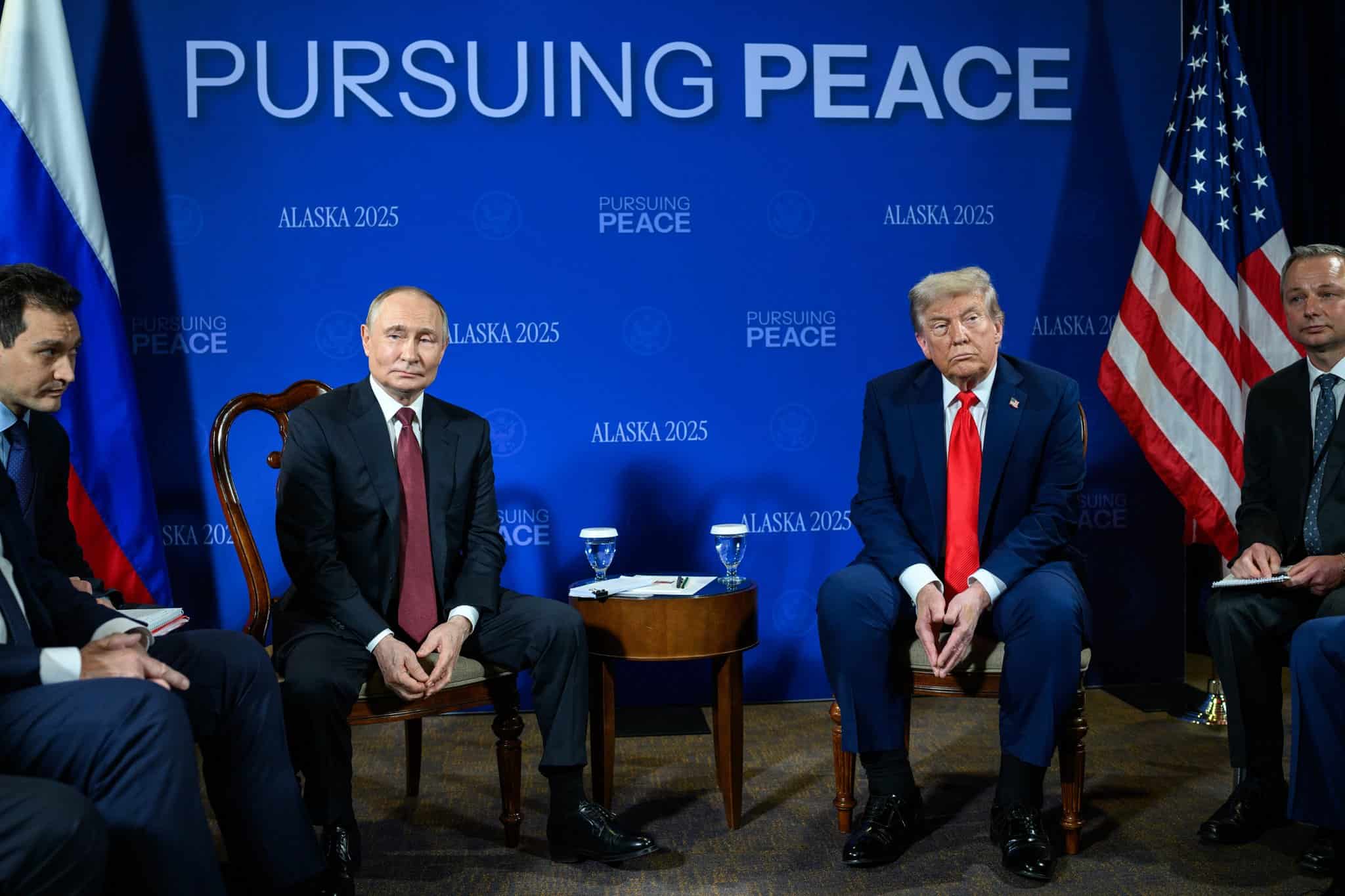 Trump propone incontro con Putin e Zelensky dopo il vertice in Alaska