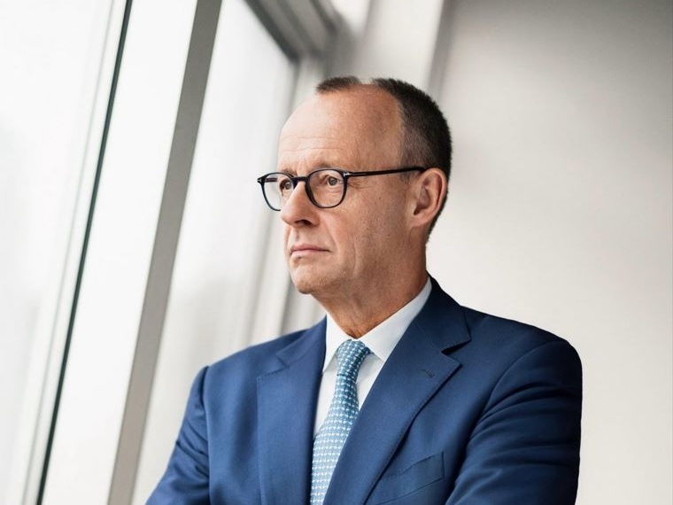 Germania: Merz, futuro cancelliere, chiede al parlamento di varare un 'super-piano' di investimenti
