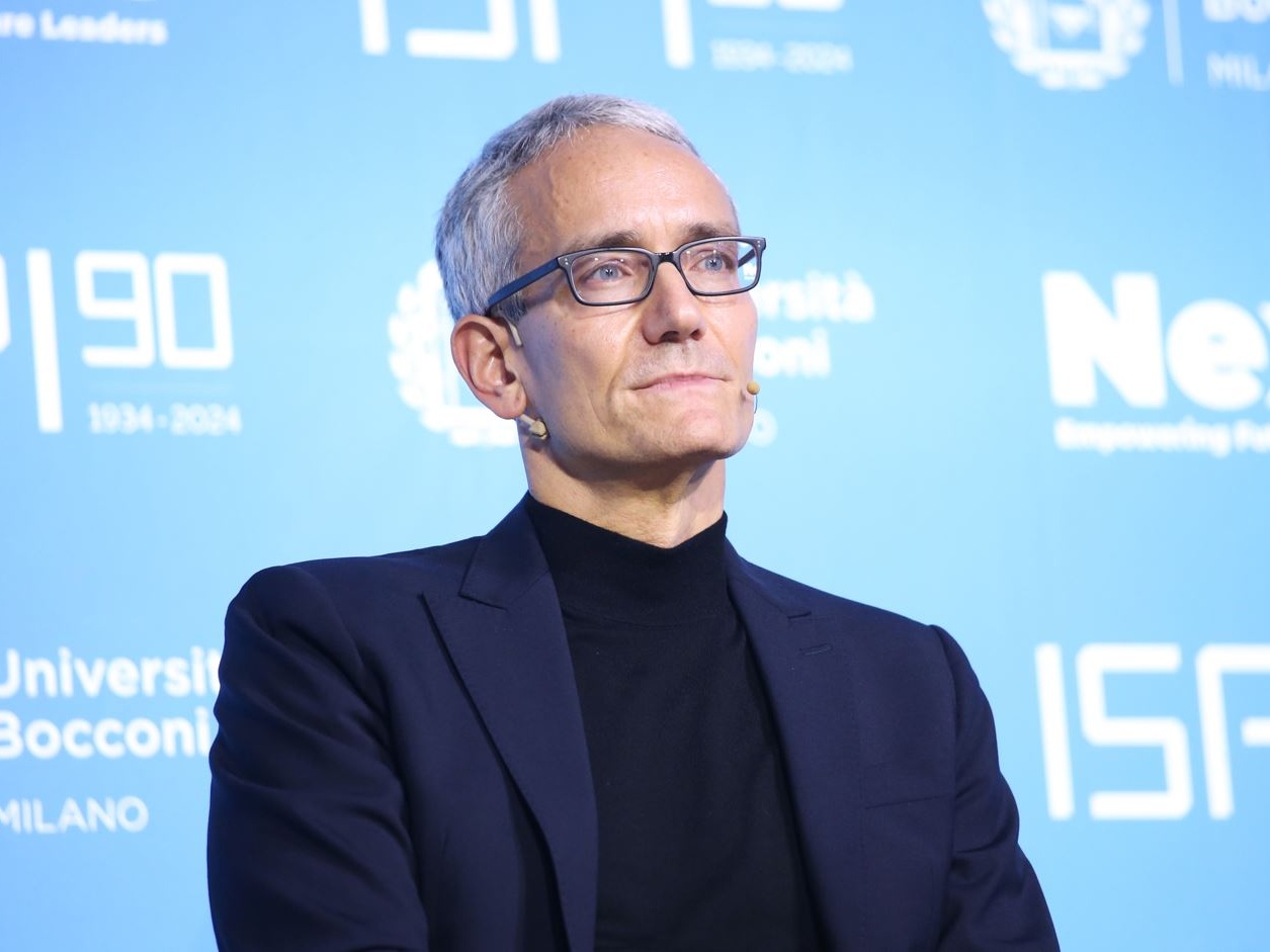Engineering presenta la nuova versione di EngGPT
