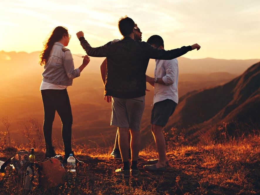 Osservatorio GenerationShip 2024: Gen Z E Millennials: sposarsi e avere figli non è una priorità per più di 1 giovane su 2