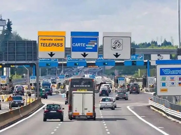 Autostrade italiane, Nomisma: tariffe più basse nonostante una rete vetusta e record di traffico