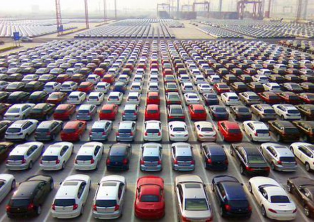 ACI: dicembre 2024, aumentano usato e radiazioni