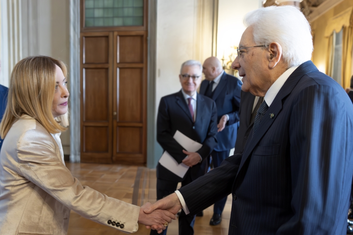 Mattarella incontra il Presidente del Consiglio ed altri membri del Governo, in vista del Consiglio Europeo