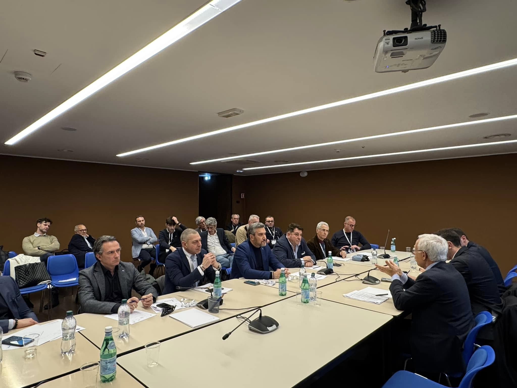 CCNL Energia e Petrolio 2025-2027: Avviata la trattativa per il rinnovo