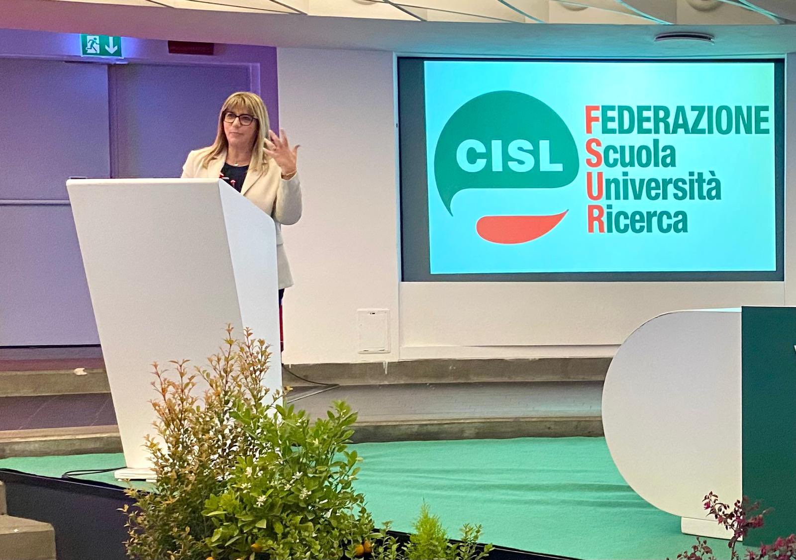 Ricerca. Fumarola (Cisl): “Servono assunzioni e stabilizzazioni con stipendi comparabili con quelli europei”