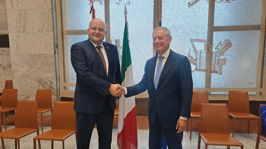 Italia-Croazia: Urso incontra ministro economia Šušnjar, appoggio su non paper automotive