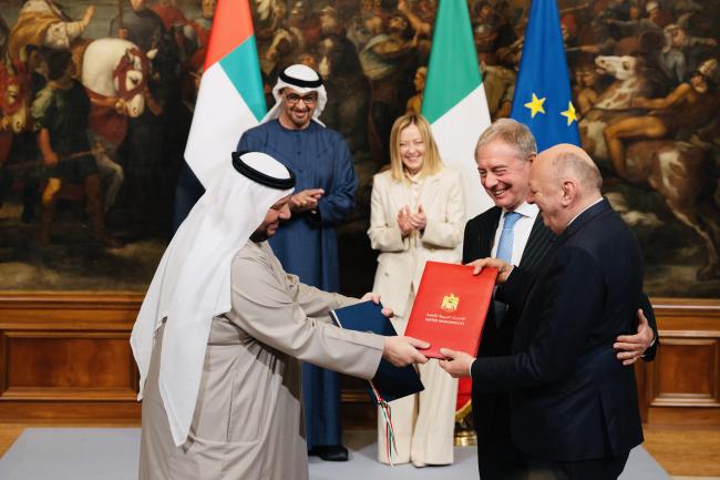 Italia - Emirati: Pichetto sigla due accordi strategici in settore energetico e minerali critici
