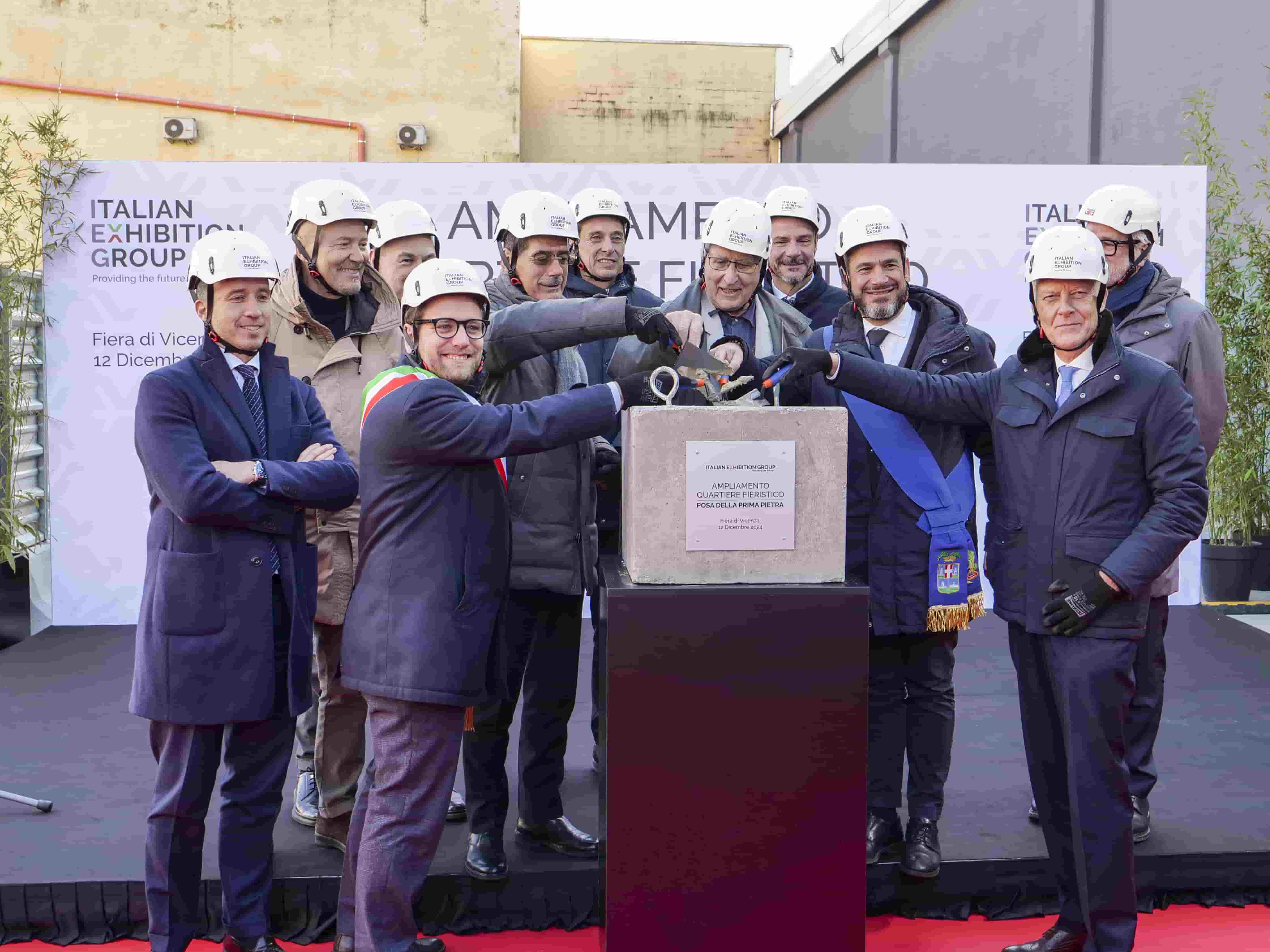 IEG, posata la prima pietra del nuovo padiglione del quartiere fieristico di Vicenza