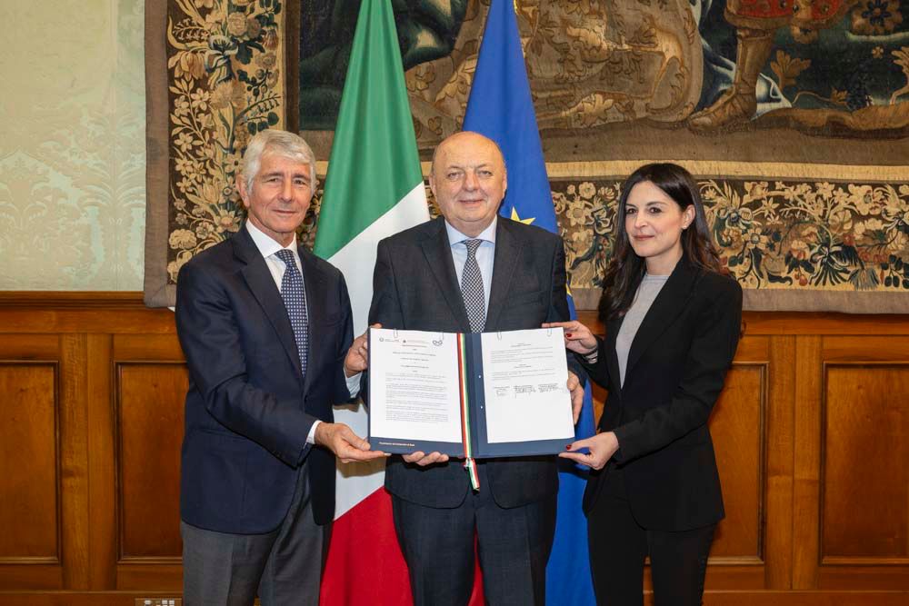 Pichetto, Abodi e Presidente CNG Pisani: accordo per promuovere partecipazione giovani alle politiche ambientali