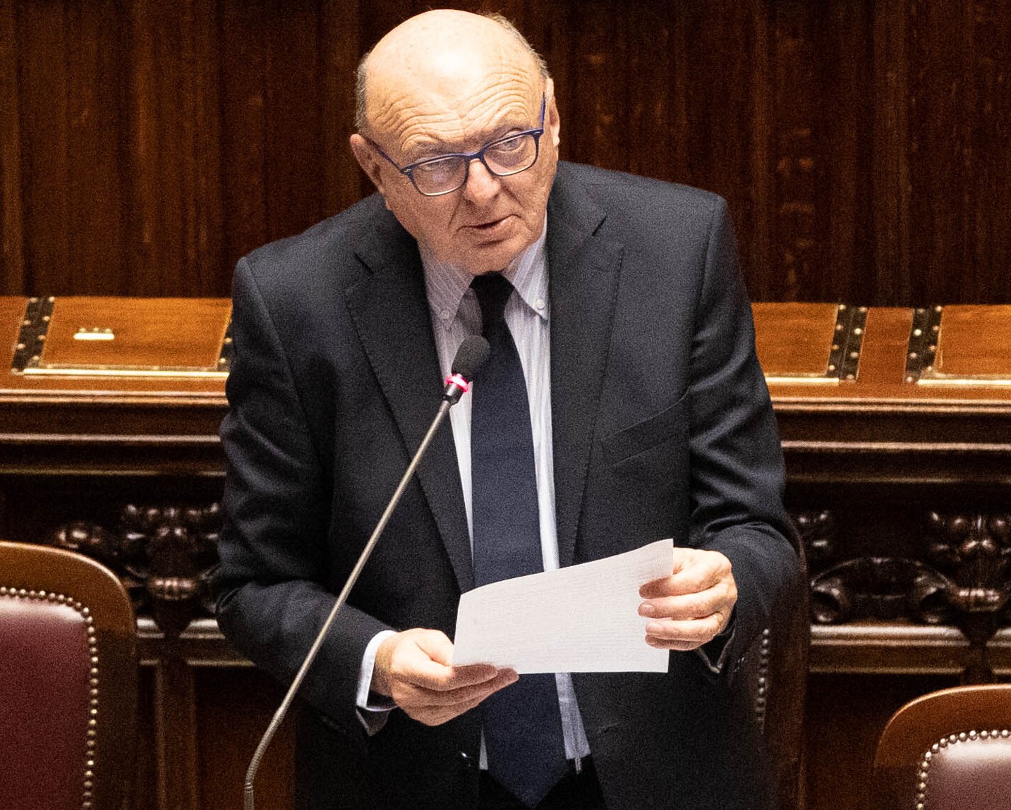 Bonifiche: Pichetto, “costante attenzione su risanamento territori Terra dei Fuochi e Taranto”