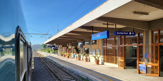 Miglioramento 7 stazioni ferroviarie al Sud, 345 milioni fermi