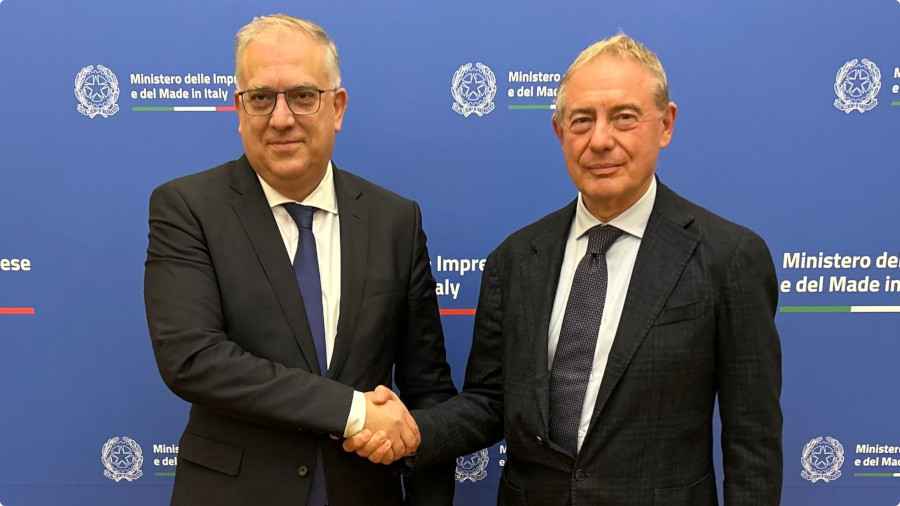Italia-Grecia: il non-paper sulla competitività dell’industria automotive al centro dell’incontro