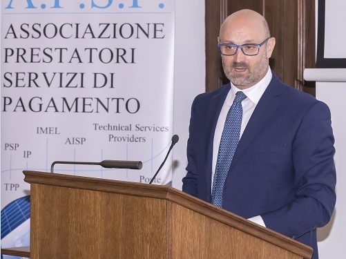 Pimpinella APSP: dall’industria dei pagamenti servizi e posti di lavoro non solo profitti