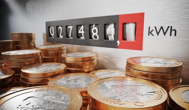 Fiducia delle imprese in calo, tagliare subito le bollette