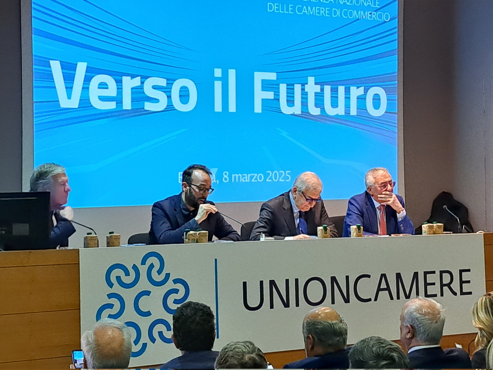 Pmi italiane in difficoltà: cresce peso della medio-grande dimensione d’azienda