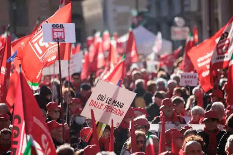Pensioni: Cgil e Spi, Governo insiste nel fare cassa a scapito dei pensionati