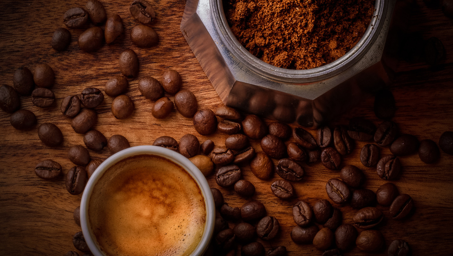 Prezzi: vendite di cacao crollano del -11,7% nel 2025, caffè -2,1%