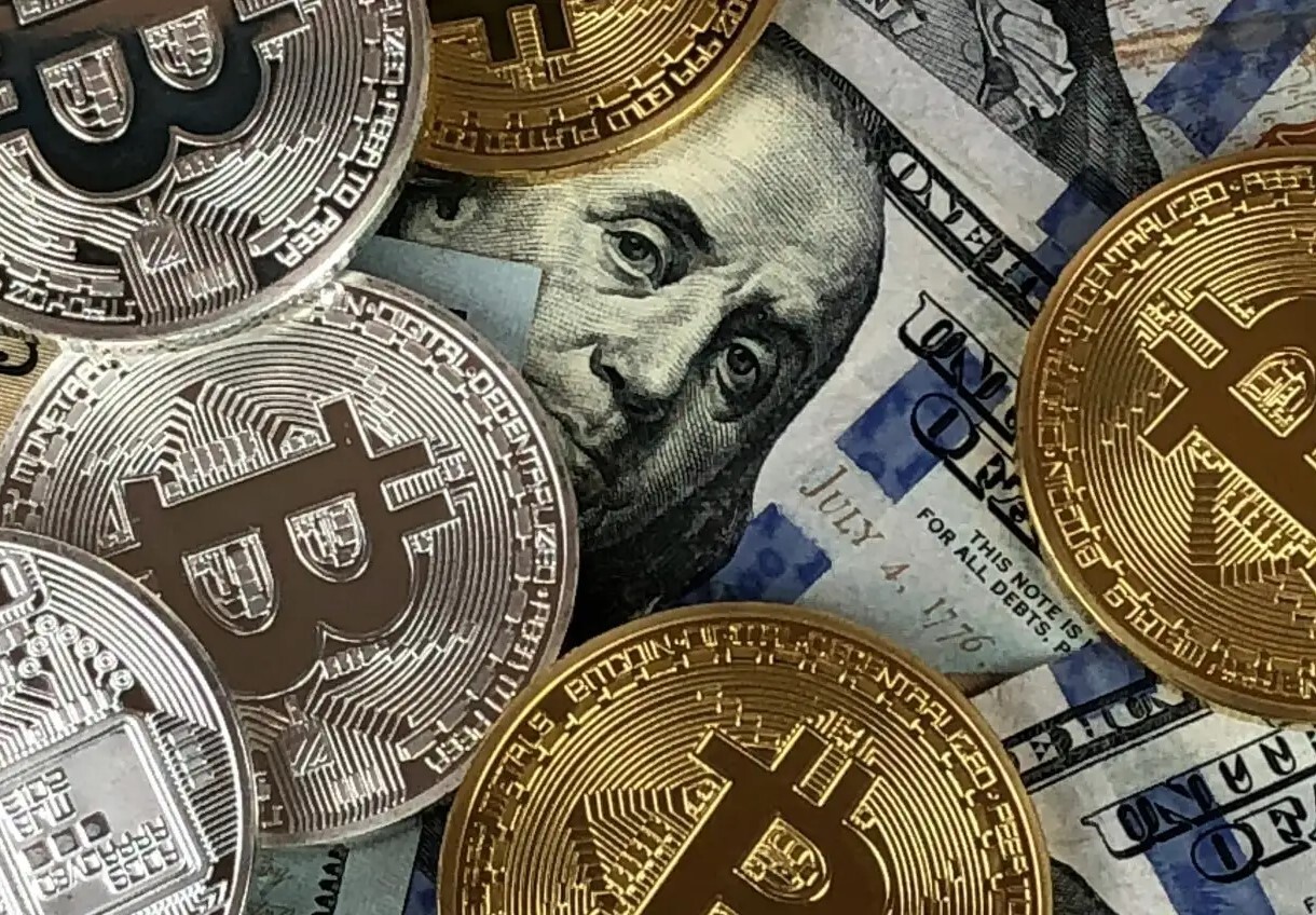 Trump creerà una riserva Cripto negli Stati Uniti