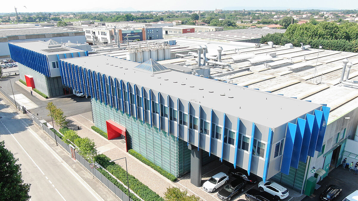 Sirmax New Life apre le porte per mostrare il processo di recupero e riutilizzo della plastica riciclata