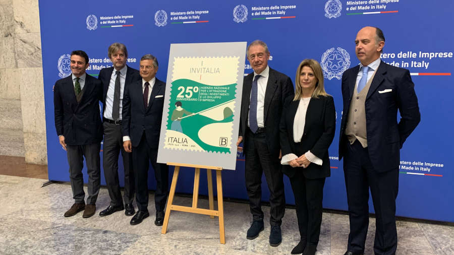 Mimit, presentato il francobollo dedicato a Invitalia