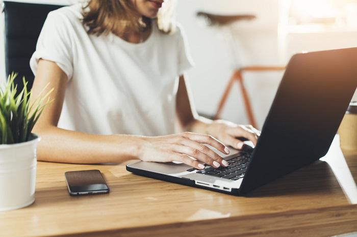 Mercato del lavoro: Confcommercio, Bene il continuo aumento dell'occupazione a tempo indeterminato