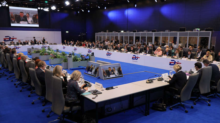 Ue, Urso: dialogo con gli USA per rispondere insieme alle sfide globali