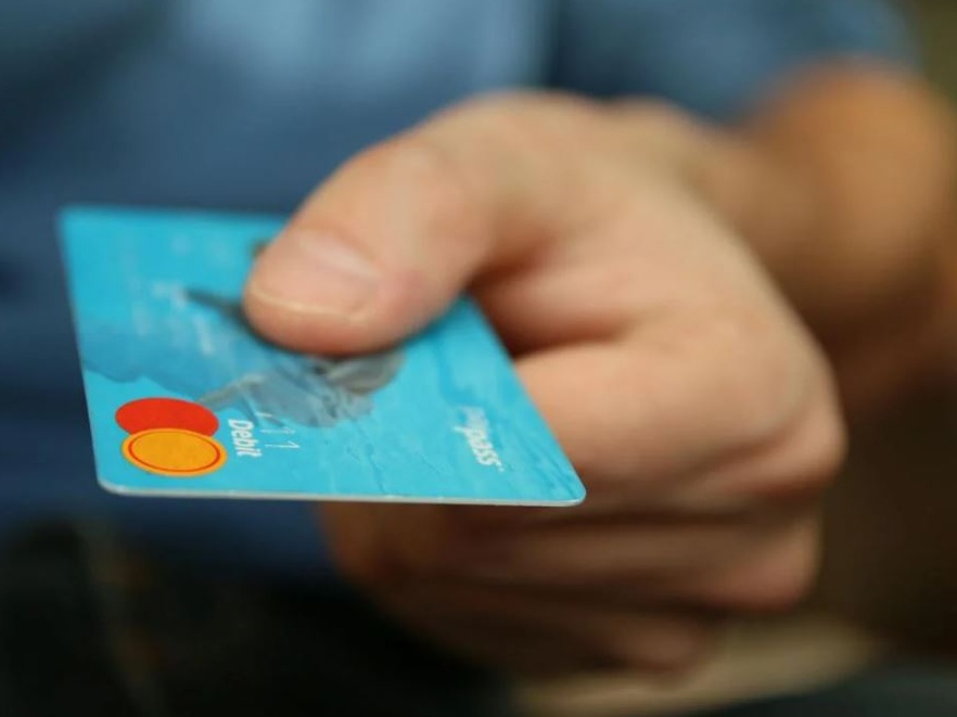 Mancata protezione dei consumatori: Goldman Sachs e Apple pagheranno 89 milioni di dollari