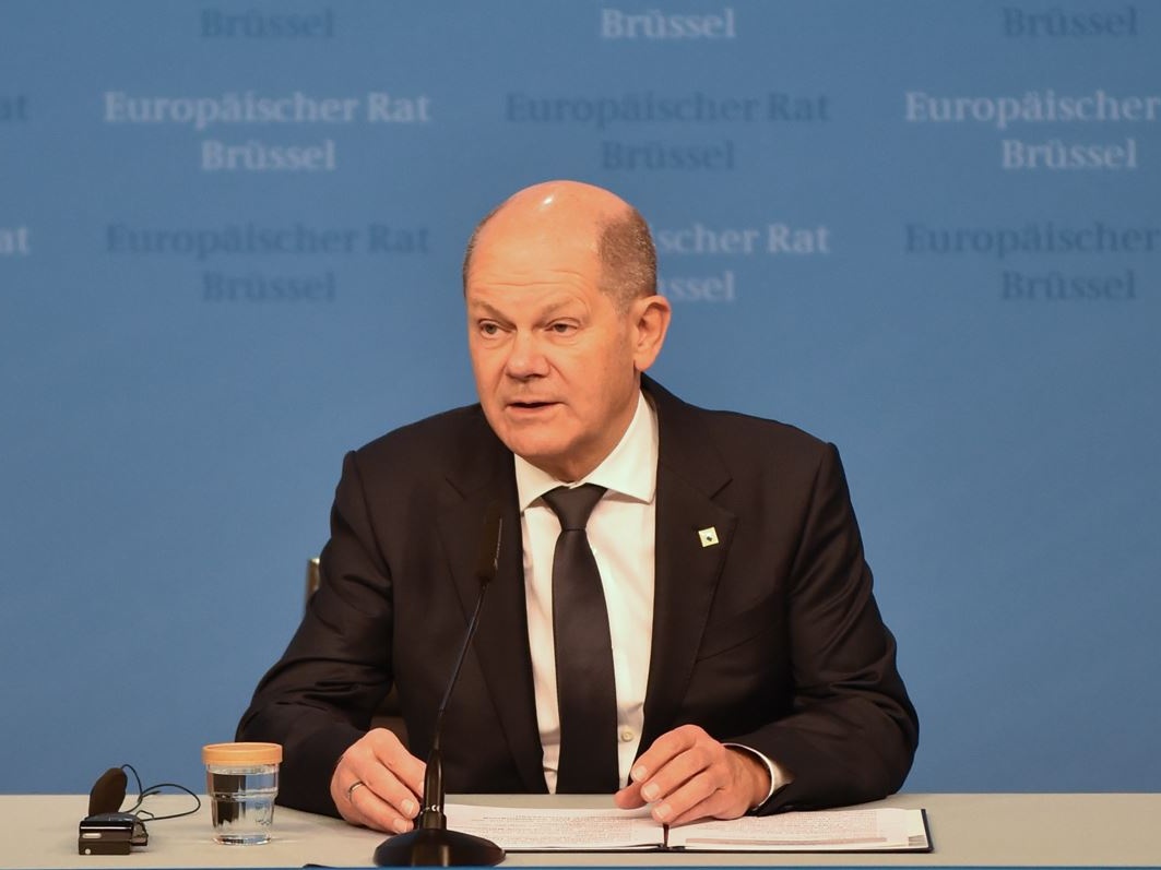 Germania: Scholz vuole misure a sostengo dell'industria
