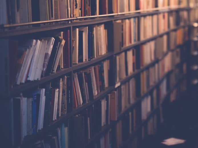 Manovra, editoria delusa: web tax più ampia e meno fondi per i libri